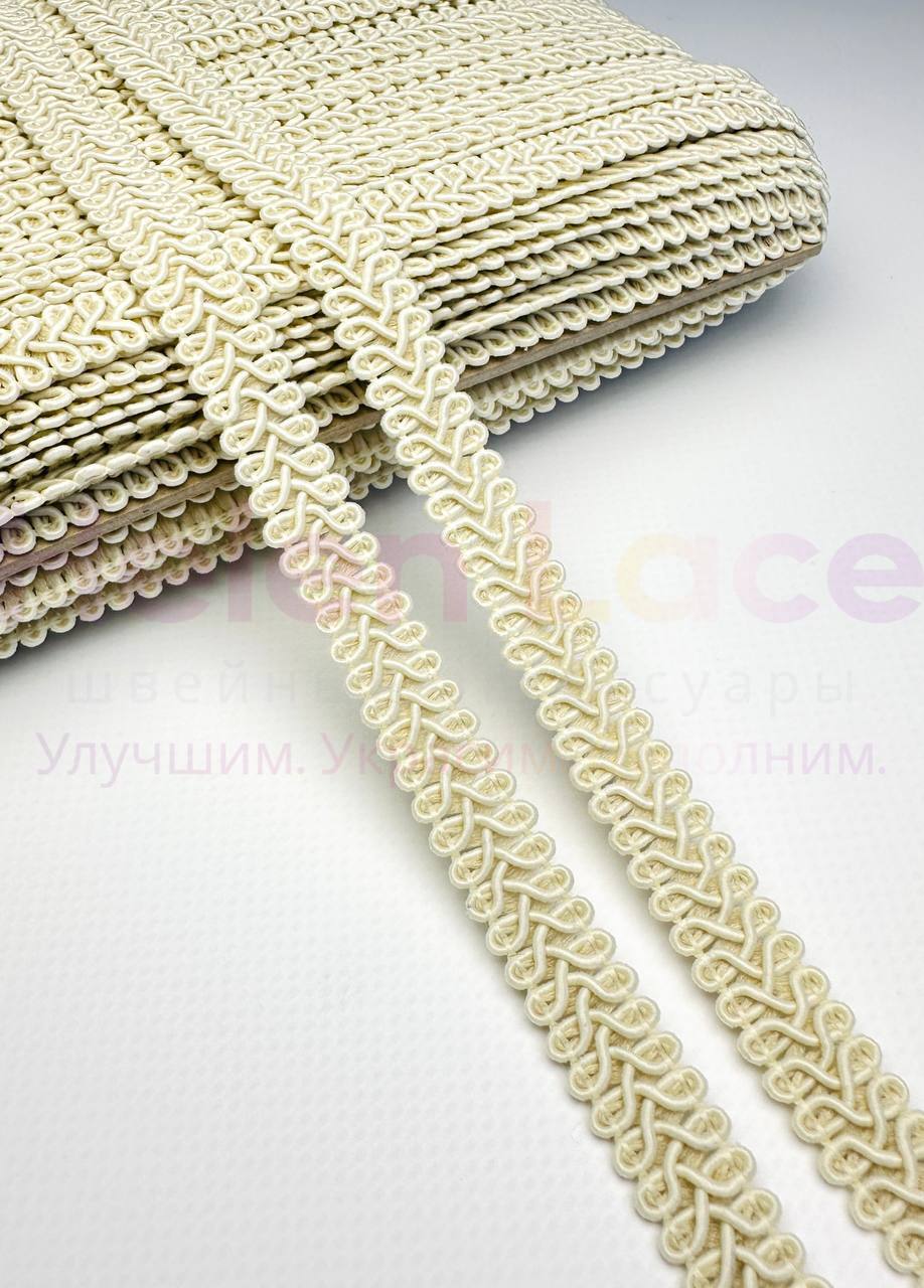 Тесьма шубная,цвет , ширина 1,3 см (13мм), бобина 46 м фото